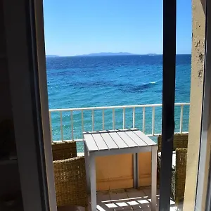 Plage D'aiguebelle Appartement Le Lavandou